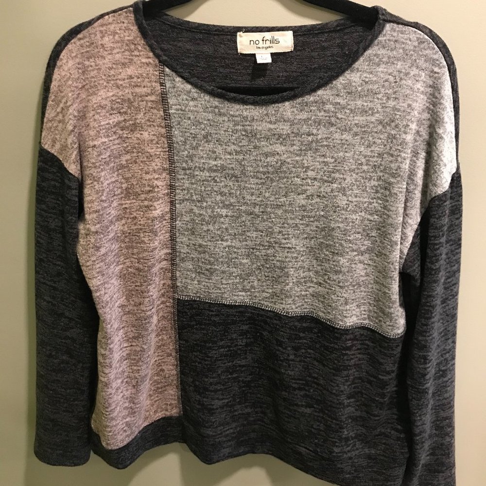 Patchwork Colorblock Top - Picture 3 of 9